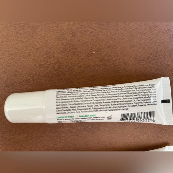 Mario Badescu NWT set of 2! lip balms- Rose Balm and Mint Balm. Lip rescue - Picture 4 of 5